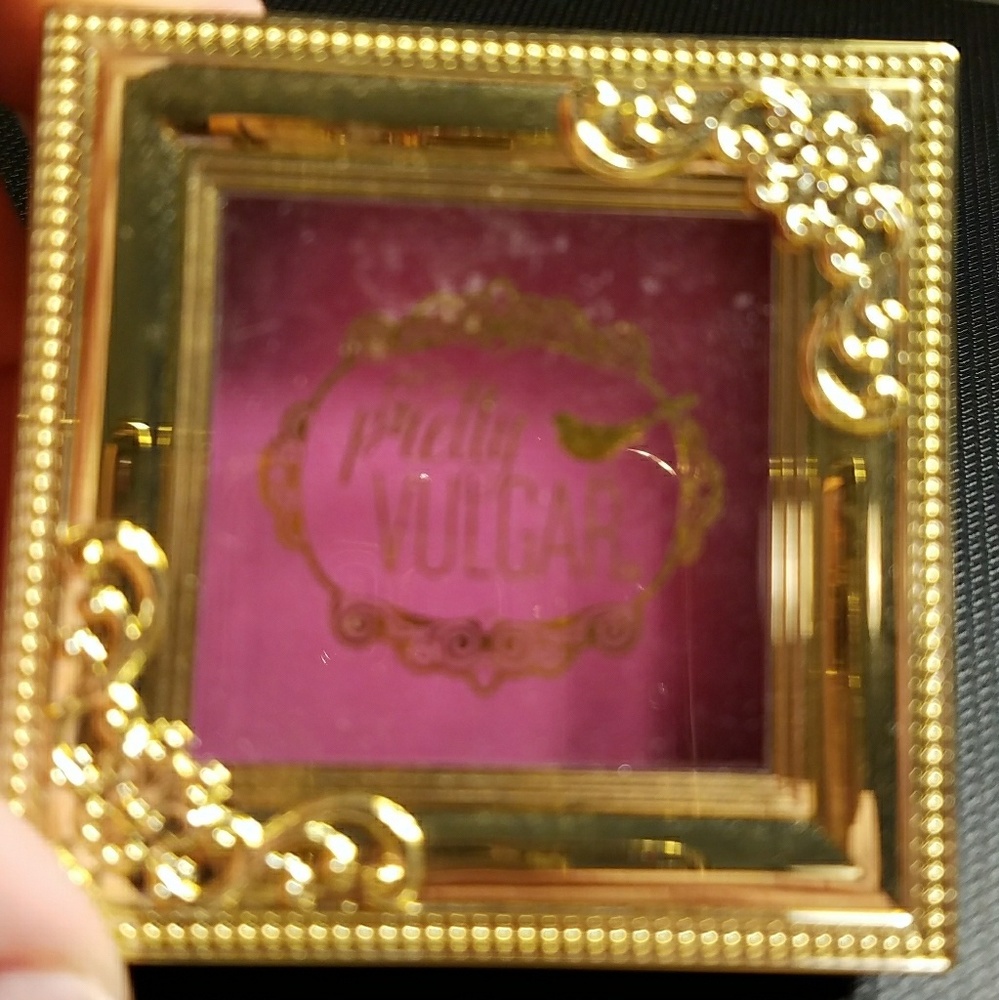 Pretty Vulgar Blush